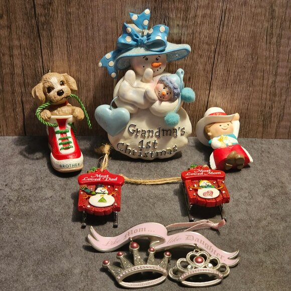 Lot of 6 Family-Themed Christmas Ornaments Mom Grandma Dad Brother Daughter - Picture 2 of 11